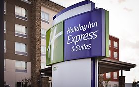 Holiday Inn Express West Memphis